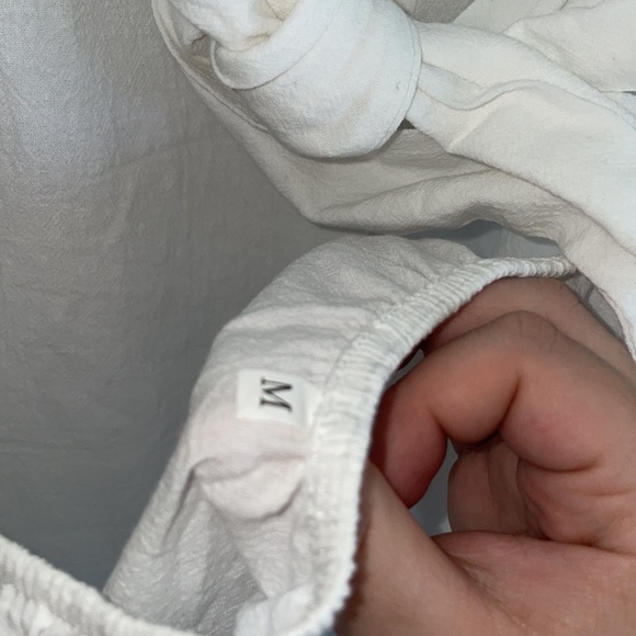 Linen Open Back Dress White Size Medium - Picture 4 of 7